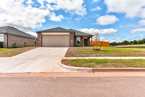6100 Western Redbud Trl Photo 1