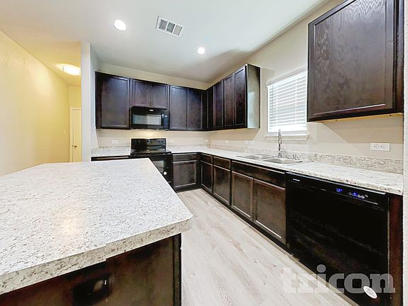 3rd image of 9411 Sandy Ridge Way