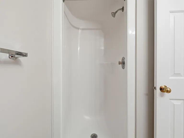 2822 Lee Oaks Pl #101 — Photo 16