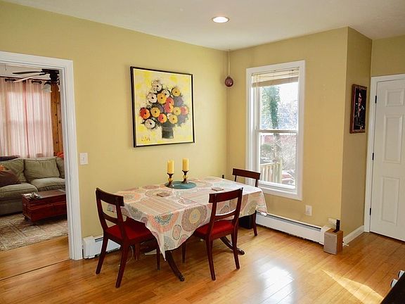 5th image of 52 Allerton St #1