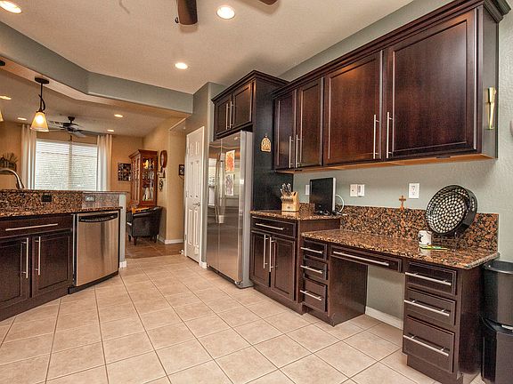 2nd image of 26242 W Horsham Dr