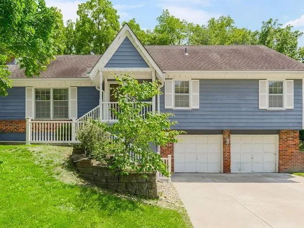 9425 E 90th Ter, Kansas City, MO 64138