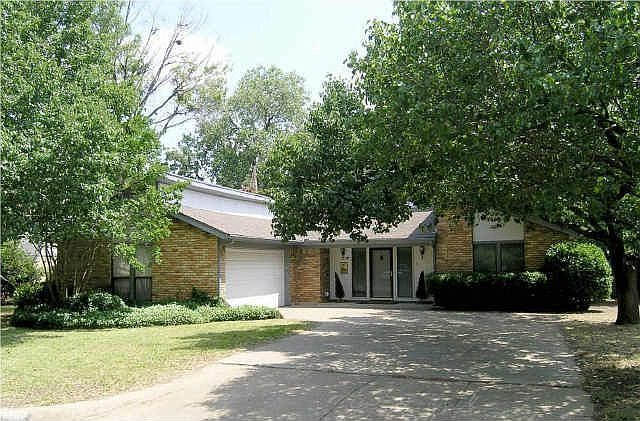 1st image of 5421 Parliament Dr