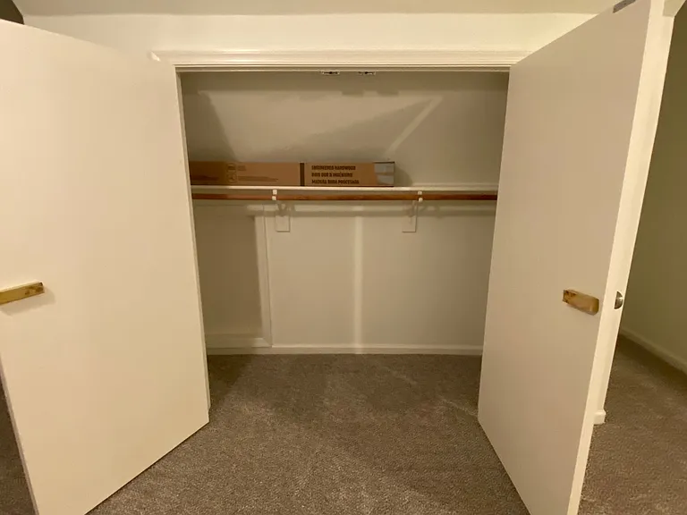 5629 Memorial Dr — Photo 32