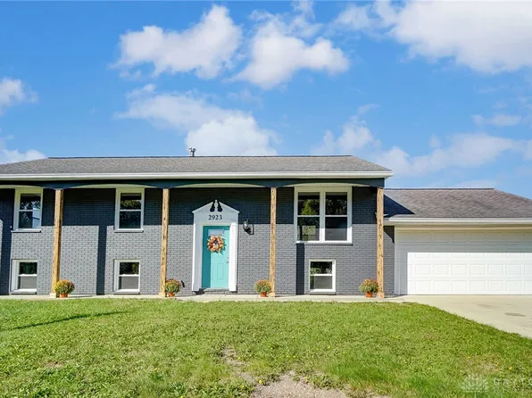 2923 Cavins Dr, Springfield, OH 45503