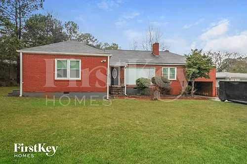 1648 Columbia Dr Photo 1