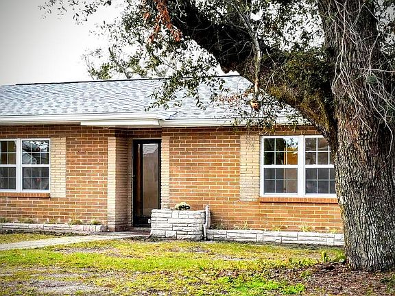 2nd image of 33 Alma Ave
