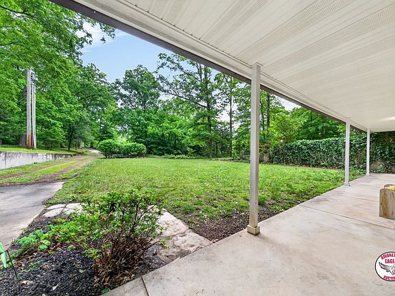 2nd image of 5098 Dunn Rd