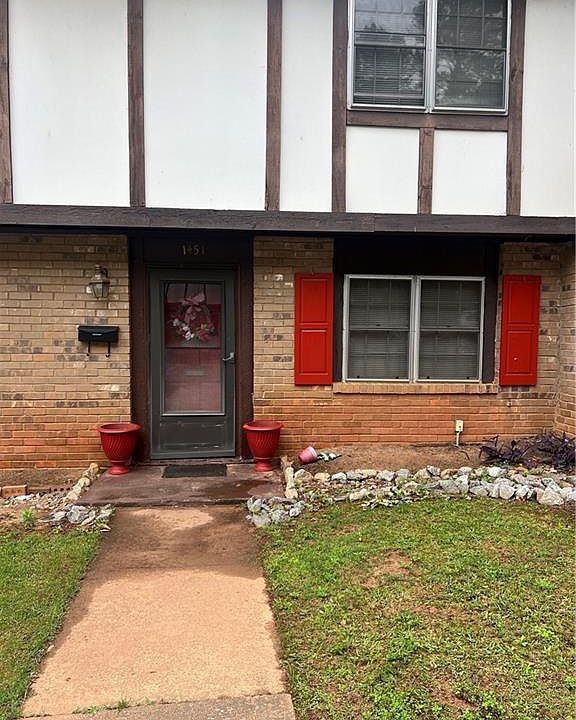 1st image of 1451 Wamsley Way
