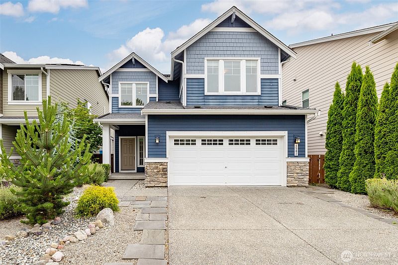 3rd image of 4502 31st Avenue SE