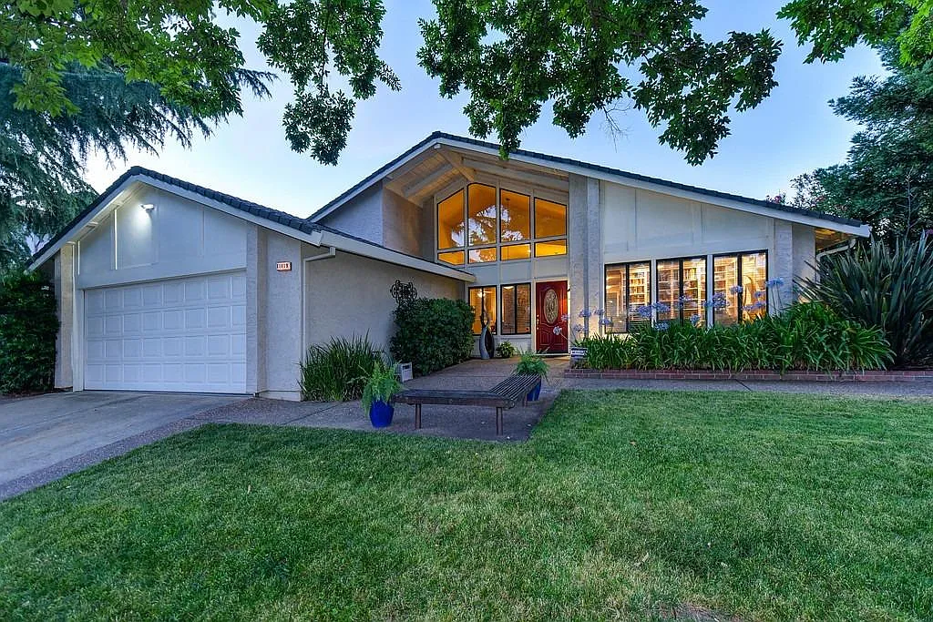 11119 Morgan River Ct photo 1