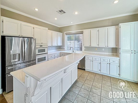 3rd image of 12203 Libelle Ct