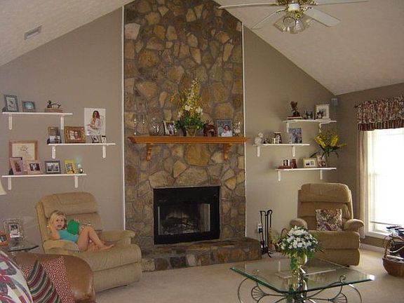 5th image of 324 Lee Road 2041