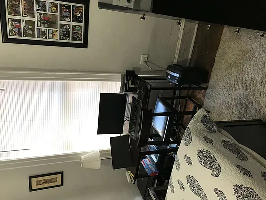 Rented by Owner | media 12