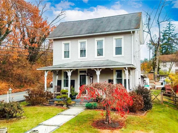 56 Railroad St, Royersford, PA 19468
