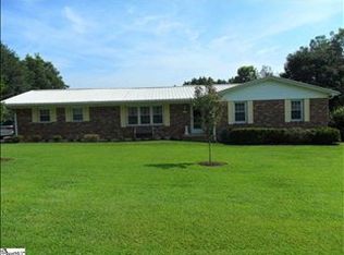 102 Dorr Cir, Easley, SC 29640