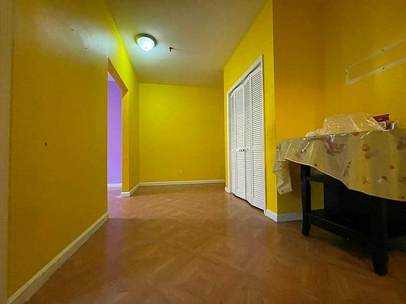 5th image of 305 Stockholm St APT 2F