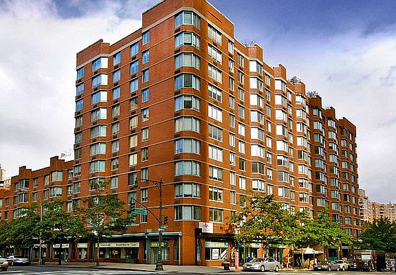 3rd image of 750 Columbus Ave APT 6D
