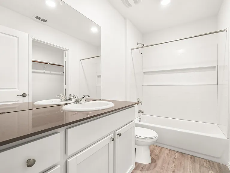 10119 Ana Hts — Photo 19