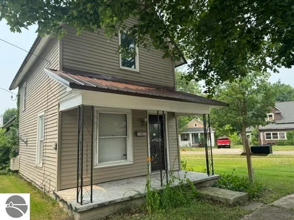 817 N Simon St, Cadillac, MI 49601