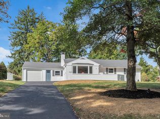 5 Spring Ln, Yardley, PA 19067
