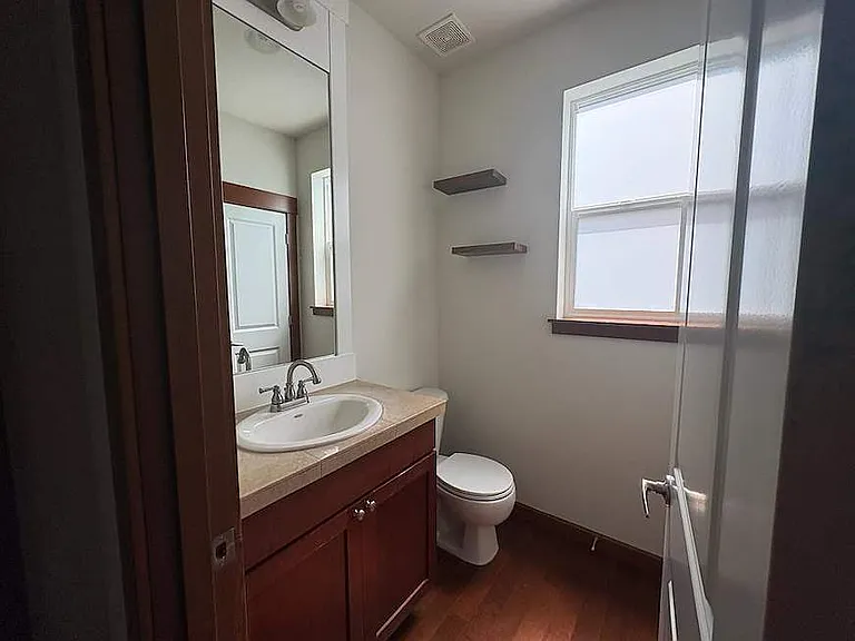 630 Kitsap Ave NE — Photo 18