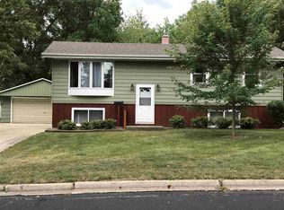503 West St, Stoughton, WI 53589