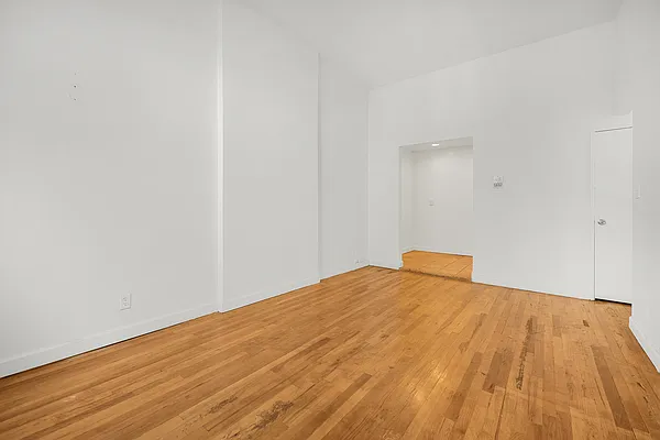 Rented by Highline Residential | media 2