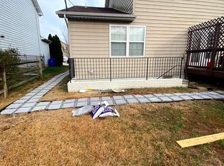 3902 Soldierfish St, Waldorf, MD 20603