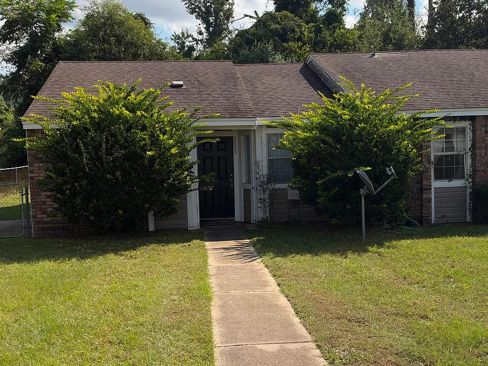 2653 Chateau Ln