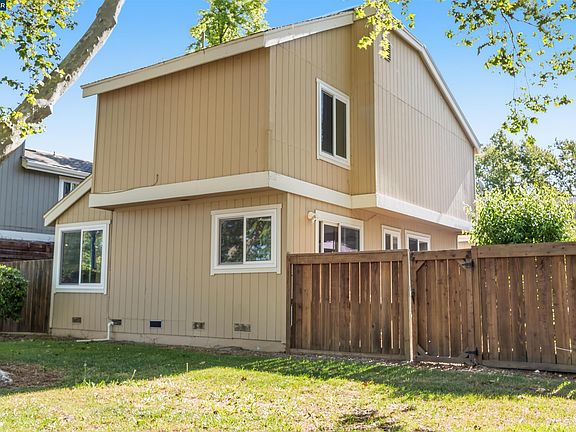 2nd image of 4203 Dubhe Ct