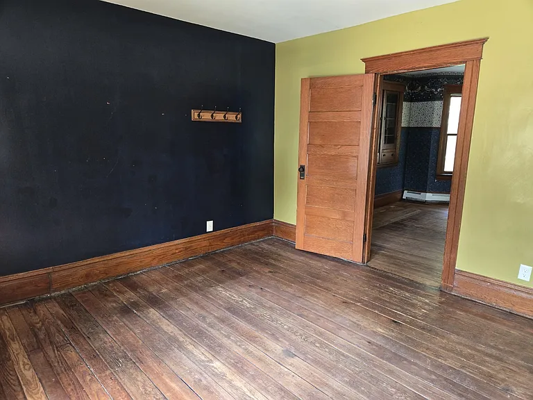1125 S Long Lake Blvd — Photo 12