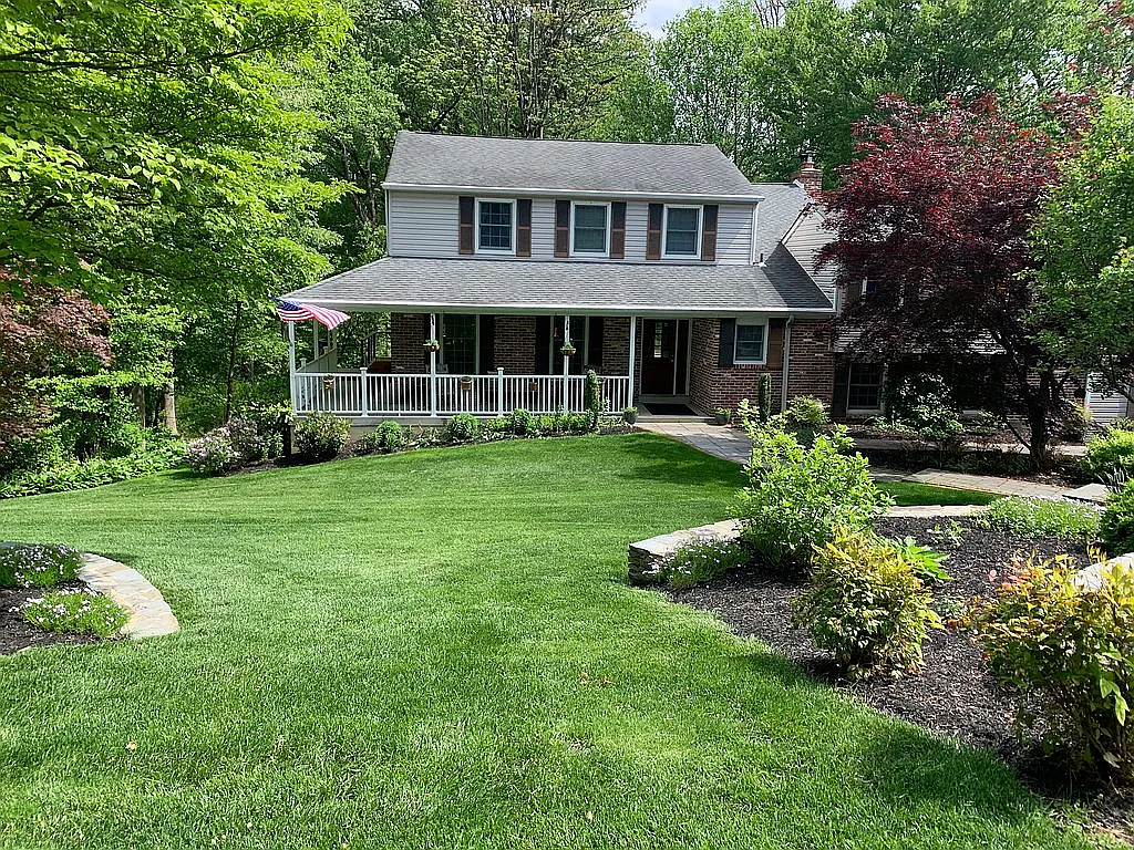 150 Hidden Hills Rd photo 1