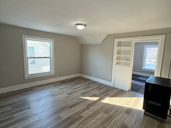 245 N Memorial Dr #2