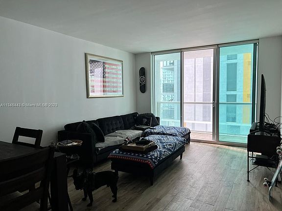 3rd image of 55 SE 6th St APT 1800