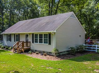 297 Lynns Ln, Wake, VA 23176