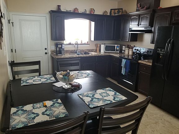 3rd image of 2511 E Garfield Ave APT 1