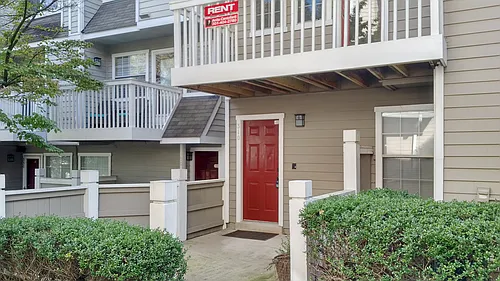 5715 Chapman Mill Dr #310 Photo 1