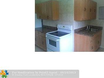 5th image of 3437 April Ave
