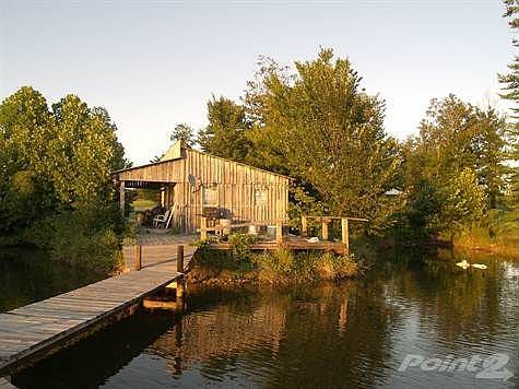 Boardwalk to the Boathouse