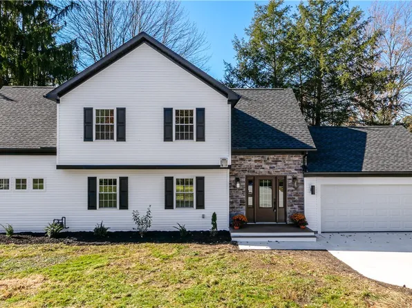 483 Townline Rd, Aurora, OH 44202