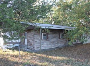 303-305 S Vine St, Franklin, KS 66735