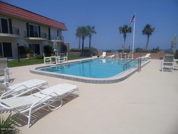 3rd image of 2810 Ocean Shore Blvd #100
