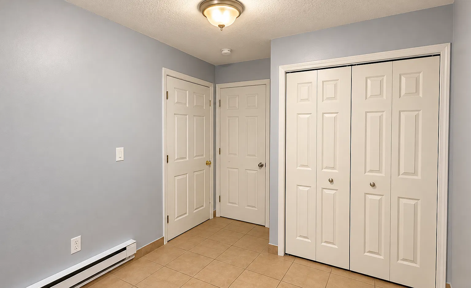 1 bed, 700 sqft, $675 — Photo 3
