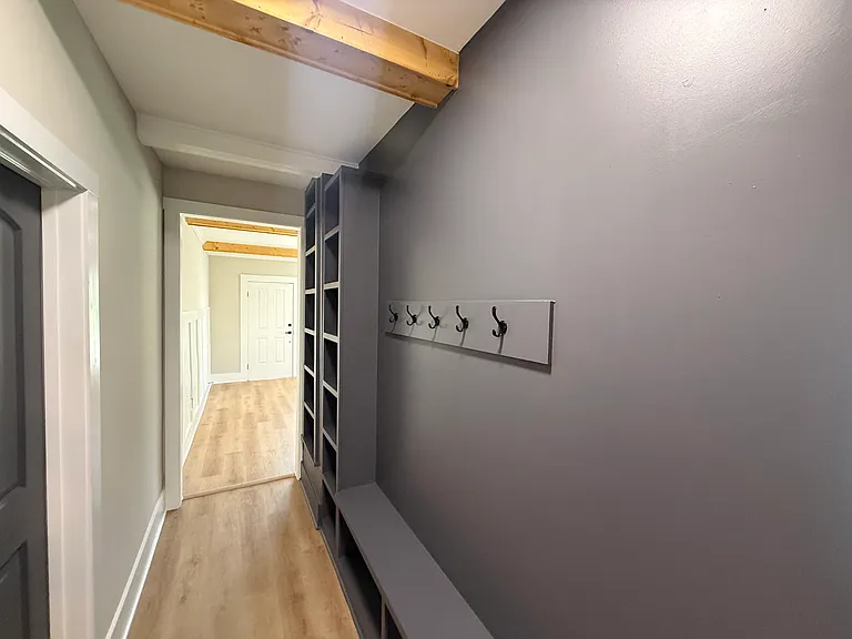 331 College St — Photo 14