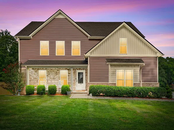101 Brumfield Ct, Clarksville, TN 37043