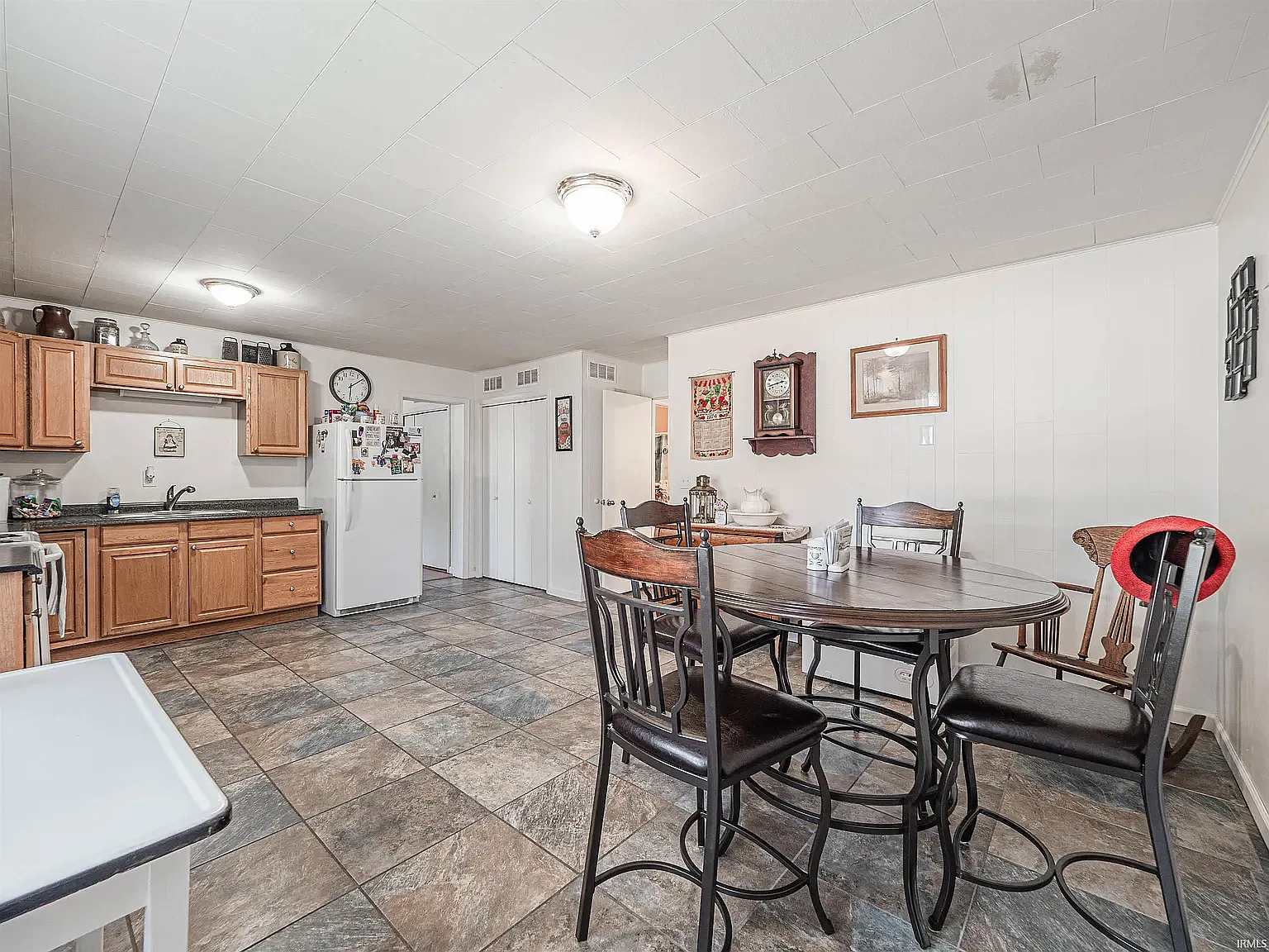 2 bed, 1248 sqft, $1,200 — Photo 4