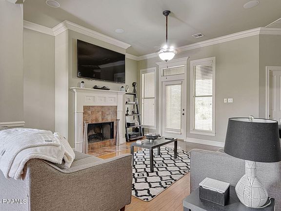 4th image of 111 Meagans Way Dr