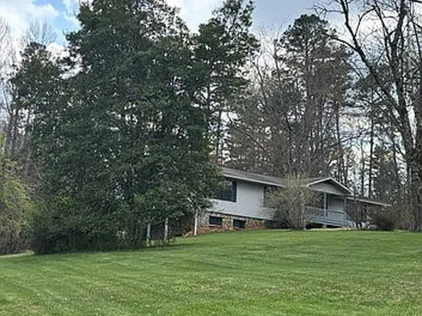 134 Old Gum Log Rd, Blairsville, GA 30512
