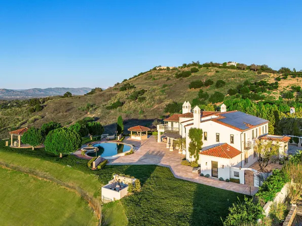 25273 Prado De La Puma, Calabasas, CA 91302